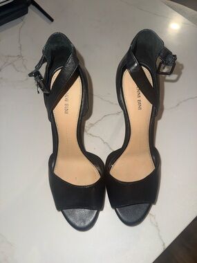 Gianni Bini Black Cross-Strap Open-Toe Heels